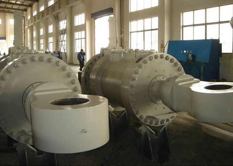 溪洛渡電站水輪機接力器，單機容量70萬千瓦